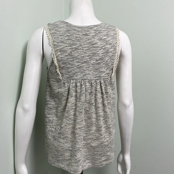 ANTHROPOLOGIE Eri + Ali Gray Pom Pom Tank Top Small - Picture 5 of 7